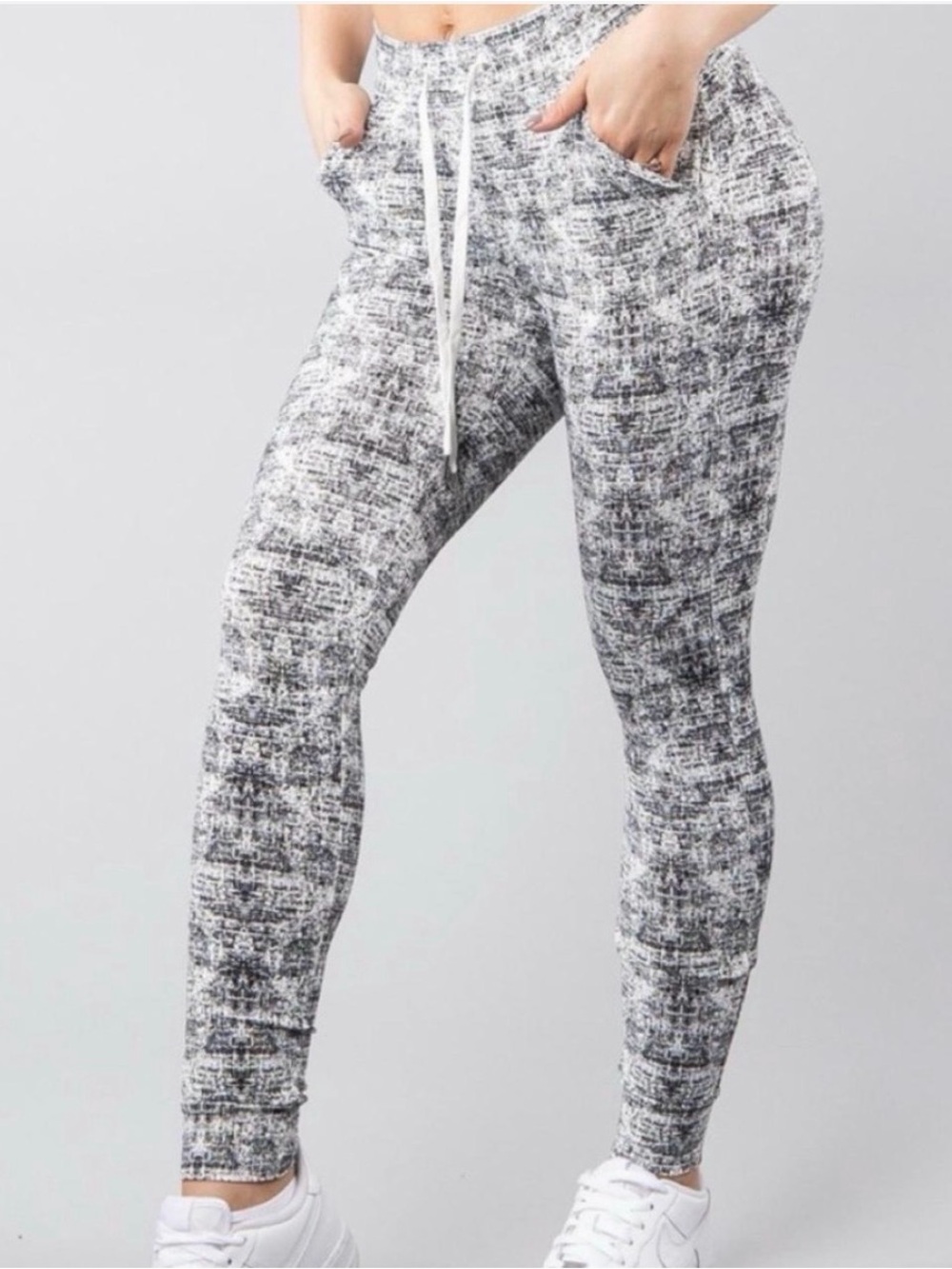 Buffbunny Collection Jasmine Joggers - hustle print - small